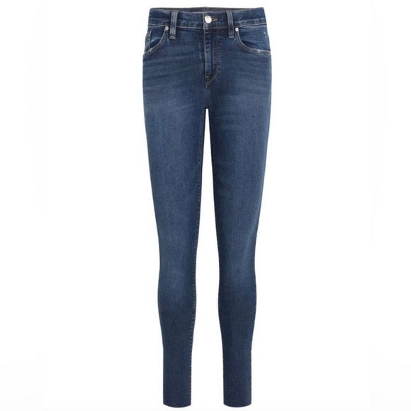 Hudson Krista Super Skinny Medium wash jeans classic 5 pocket wiskering 26
C - Picture 13 of 13